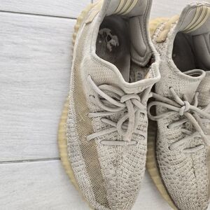 adidas Yeezy Boost 350 V2 in Light Gray
